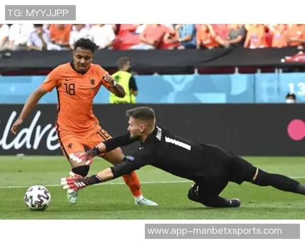 保罗半场哑火仅得1板1助英雄迟暮的他还能否重返巅峰